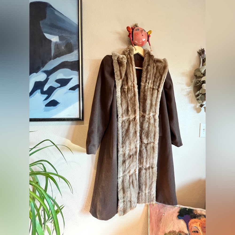 1940s Fur trim coat